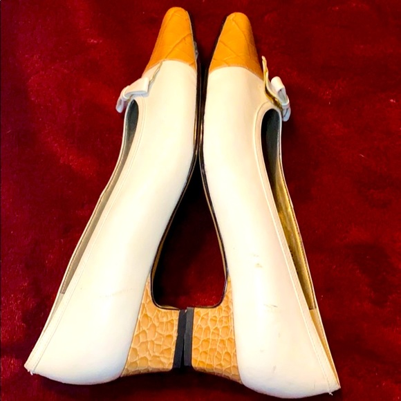 NEW Ros Hommerson classy white slip on spectators - Picture 1 of 12